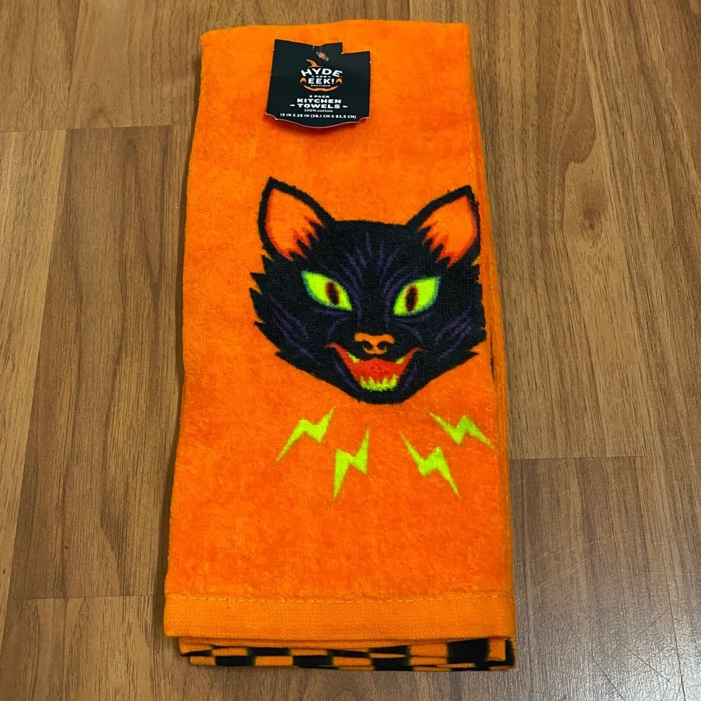 ❤️ Hyde and Eek Halloween Black Cat 2 Pack Kitchen Towel Set NWT